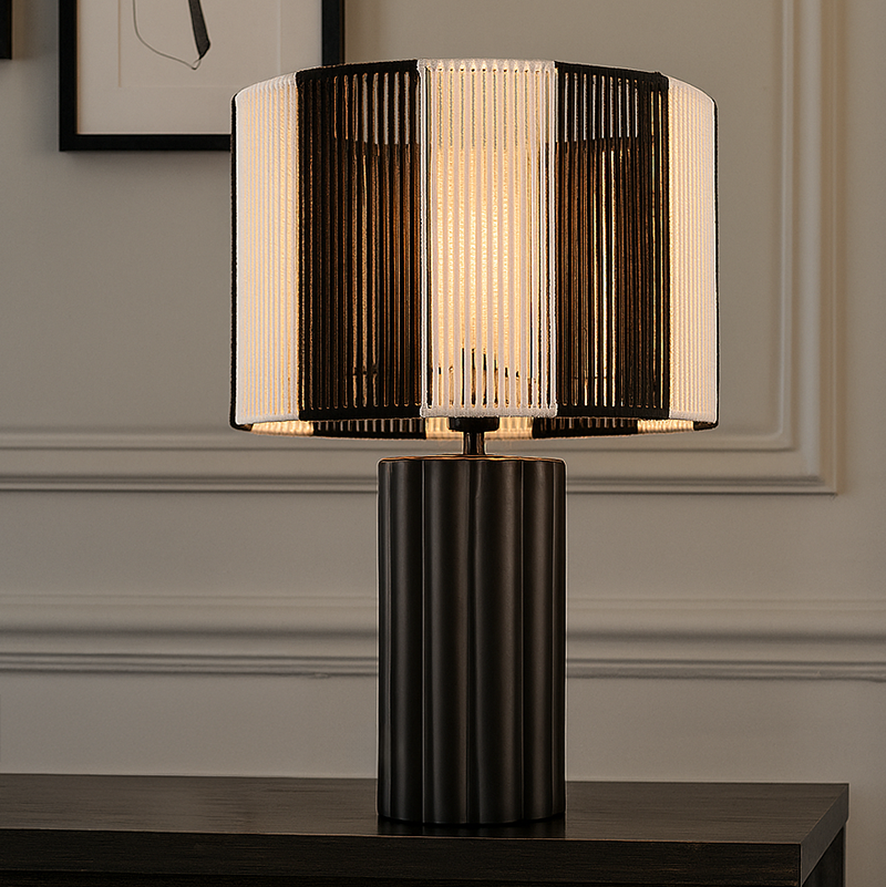 Lampe de table noire rustique, Juno, avec interrupteur