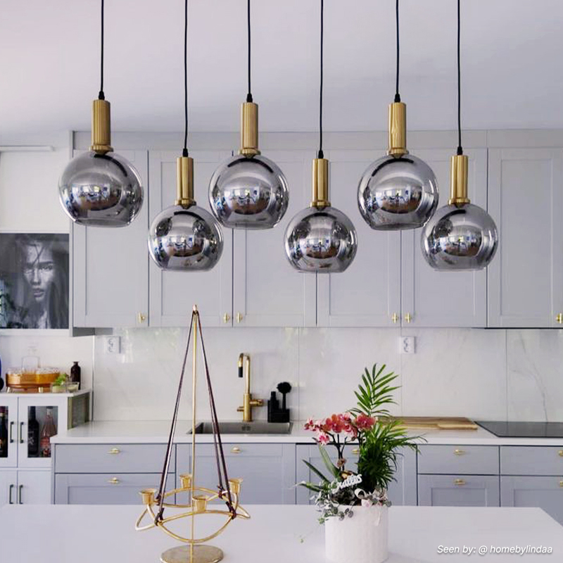 Suspension grise design, Giada