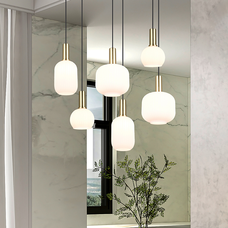 Suspension design blanche, Nurullah
