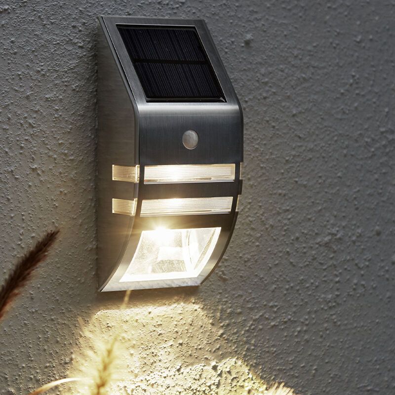 Applique solaire extérieur argentée en aluminium, Alistair, 0,04W, 3000K LED, IP44 Applique solaire extérieur argentée en aluminium, Alistair, 0,04W, 3000K LED, IP44