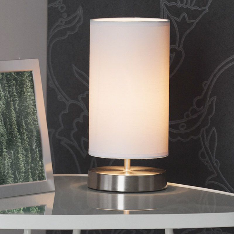 Lampe de table blanche en tissu, Merinde, avec interrupteur Lampe de table blanche en tissu, Merinde, avec interrupteur