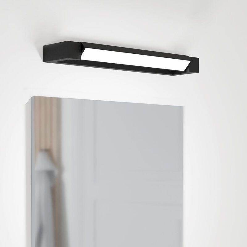 Éclairage miroir noir en aluminium, Shukri, 8,9W, 4000K LED, IP44 Éclairage miroir noir en aluminium, Shukri, 8,9W, 4000K LED, IP44