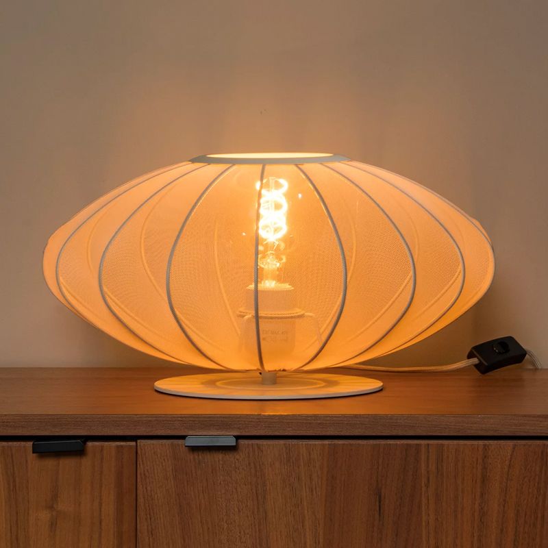 Lampe de table moderne beige, Corina, avec interrupteur Lampe de table moderne beige, Corina, avec interrupteur