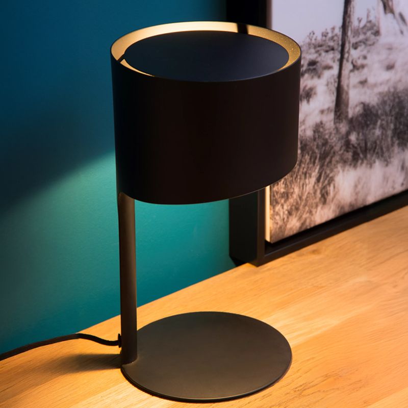 Lampe de table moderne noire, Knulle, avec interrupteur Lampe de table moderne noire, Knulle, avec interrupteur