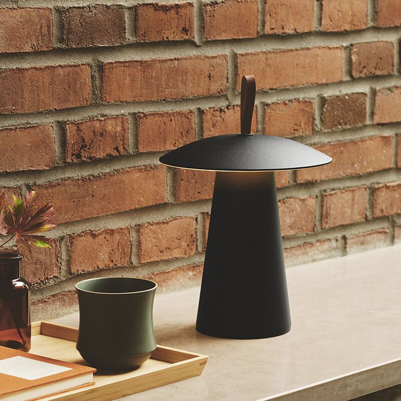 Lampe de table rechargeable moderne noire, Ara, 2W, 3000K LED, IP54, avec interrupteur