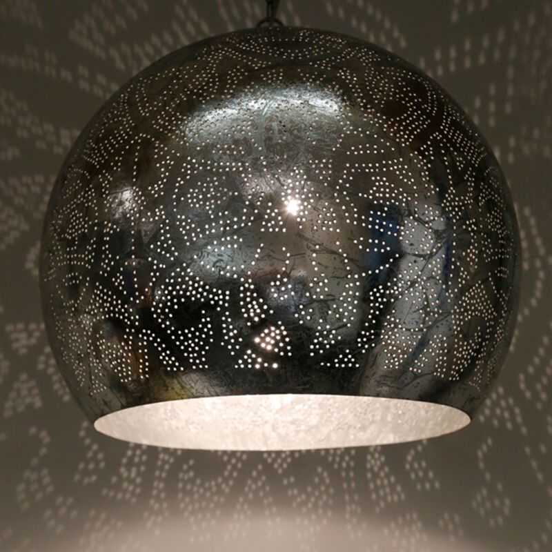 Suspension orientale argentée, Alyssa