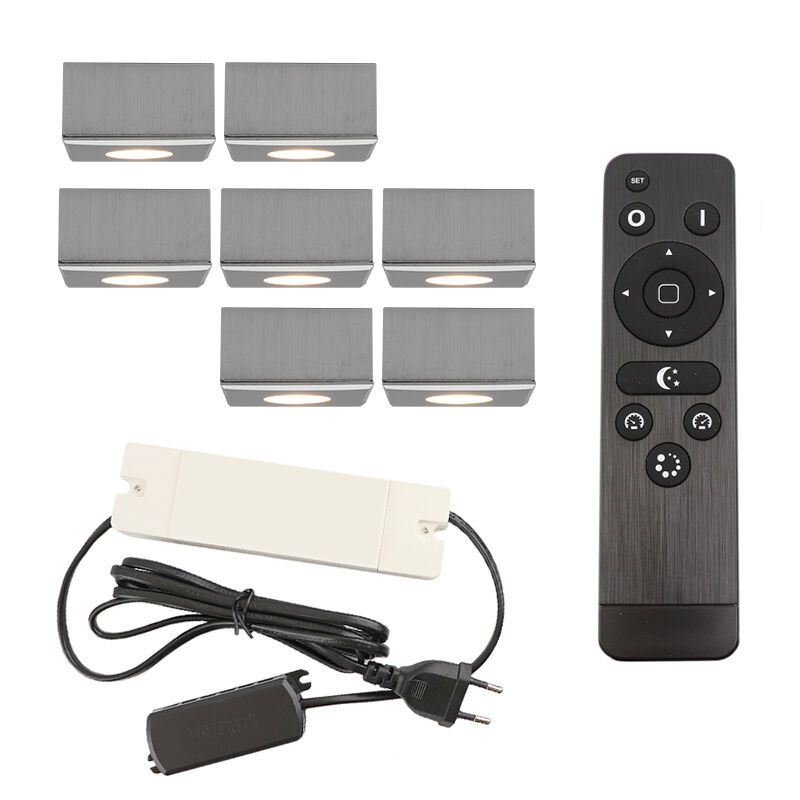 7 spots en saillie veranda carrés chromés Fredo, IP44, avec kit de connexion et télécommande