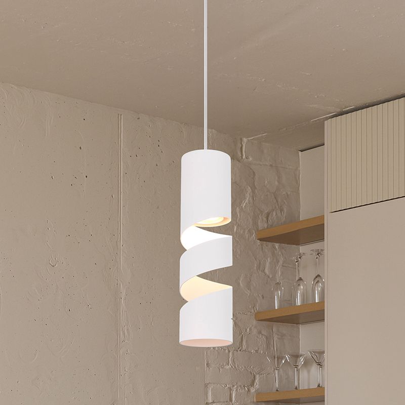 Suspension design blanche, Marouan