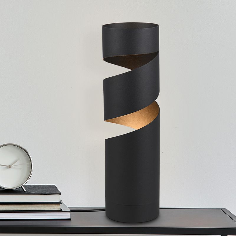 Lampe de table design noire, Marouan, avec interrupteur Lampe de table design noire, Marouan, avec interrupteur