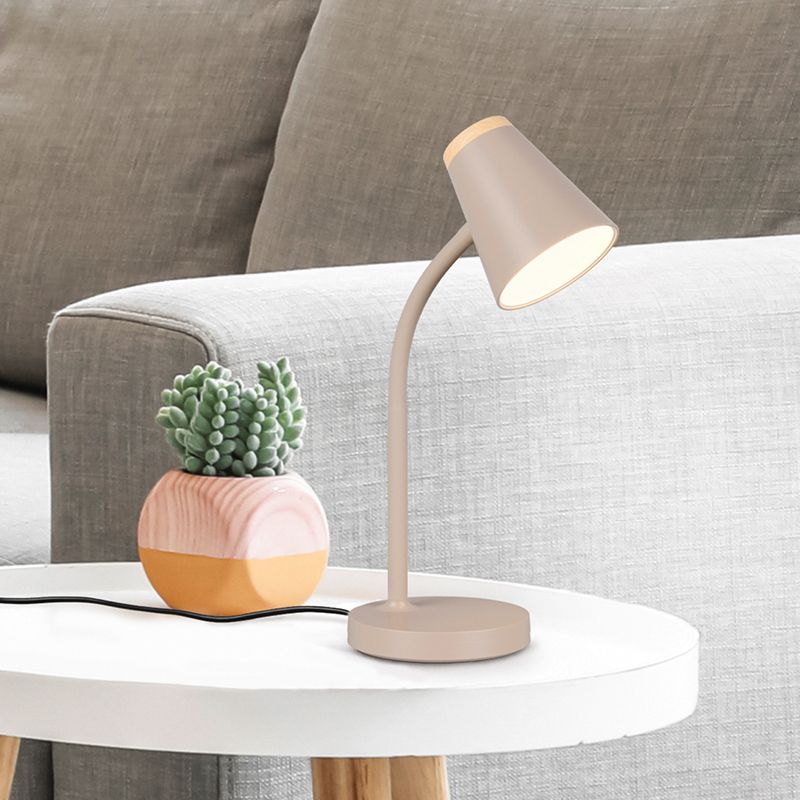 Lampe de table moderne marronne, Rahul, 4,5W, 3000K LED, avec interrupteur Lampe de table moderne marronne, Rahul, 4,5W, 3000K LED, avec interrupteur