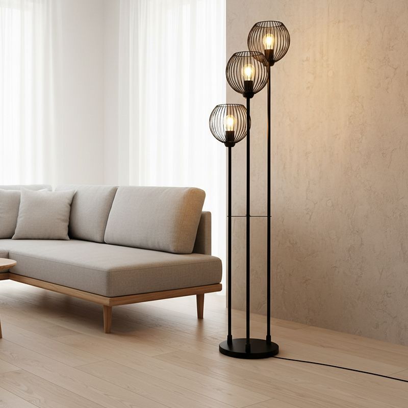 Lampadaire noir industriel, Wiro, avec interrupteur Lampadaire noir industriel, Wiro, avec interrupteur
