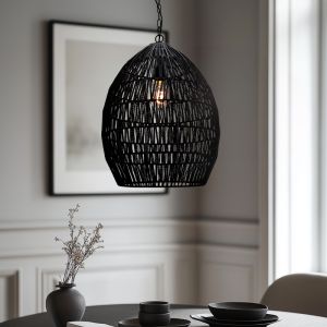 Suspension noire industrielle, Peggy