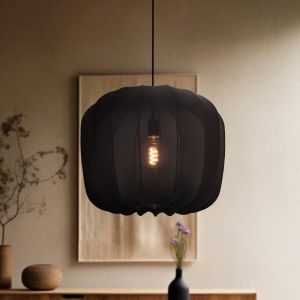 Suspension noire moderne, Deborah
