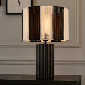 Lampe de table noire rustique, Juno, avec interrupteur