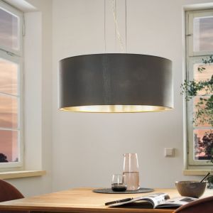 Suspension grise en tissu, Terme