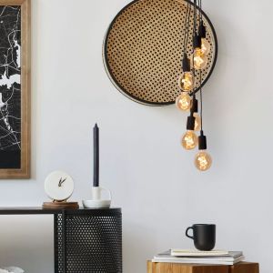Suspension moderne noire, Fix