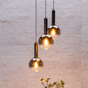 Suspension moderne noire, Marius