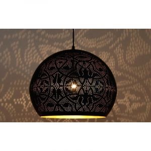 Suspension orientale noire, Kenza