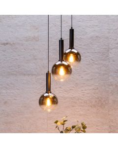 Suspension moderne noire, Marius