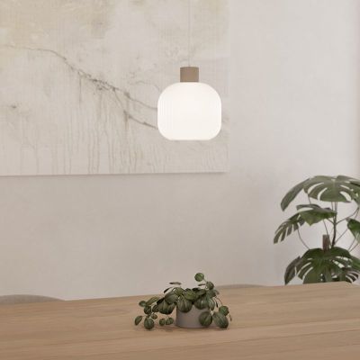 Suspension blanche en verre, Dasmina