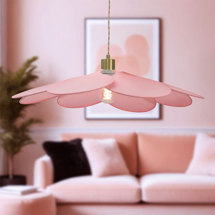 Suspension rose rustique, Nena