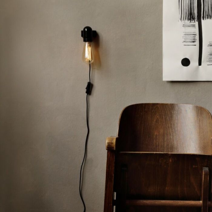 Calex ampoule LED connectée E27 ambre, 7W, 1800-3000K