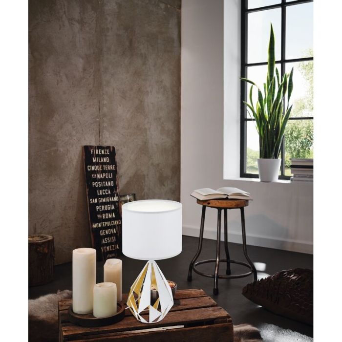 Lampe de table blanche en acier, Acri, avec interrupteur