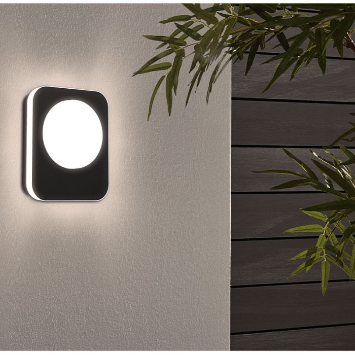 Luminaire extérieur noire en aluminium, Luut, 9W, 3000K LED, IP44