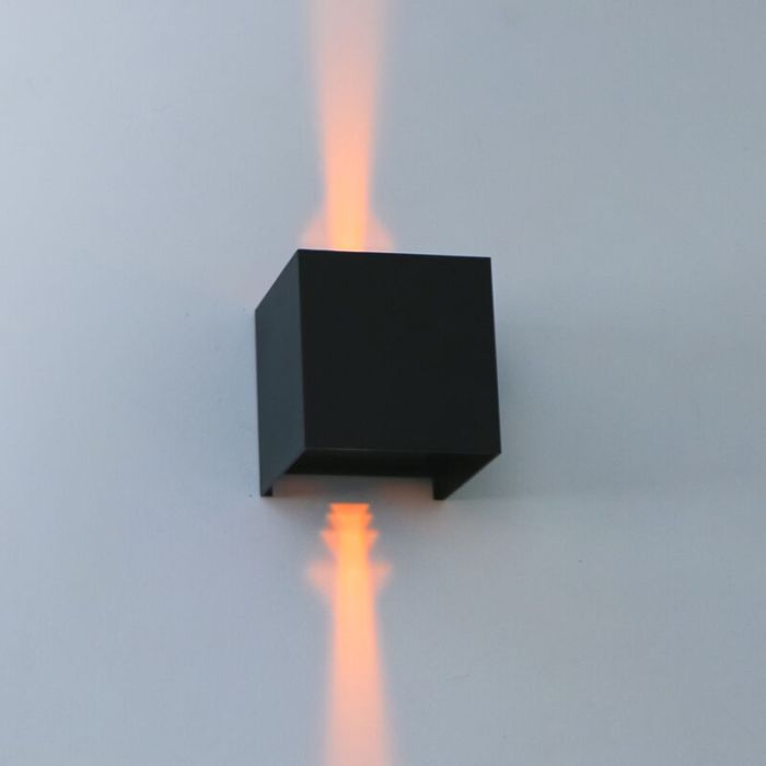 Applique up and down noire en aluminium, Dion, 7W, dim to warm LED, IP65