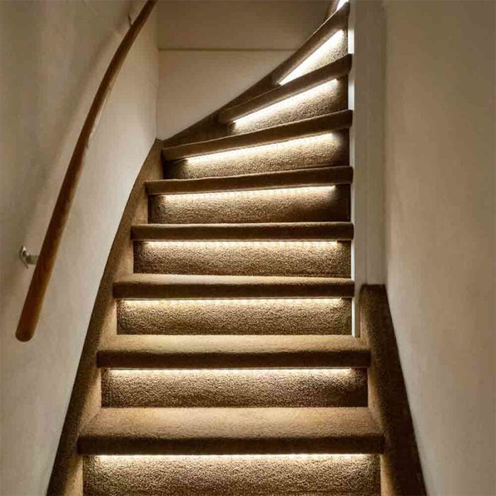 Set de bandes LED escalier dimmable, 15 bandes LED 2700K