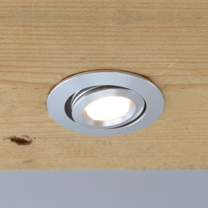 6 spots veranda orientable Rona, IP44, avec kit de connexion et télécommande, chromé