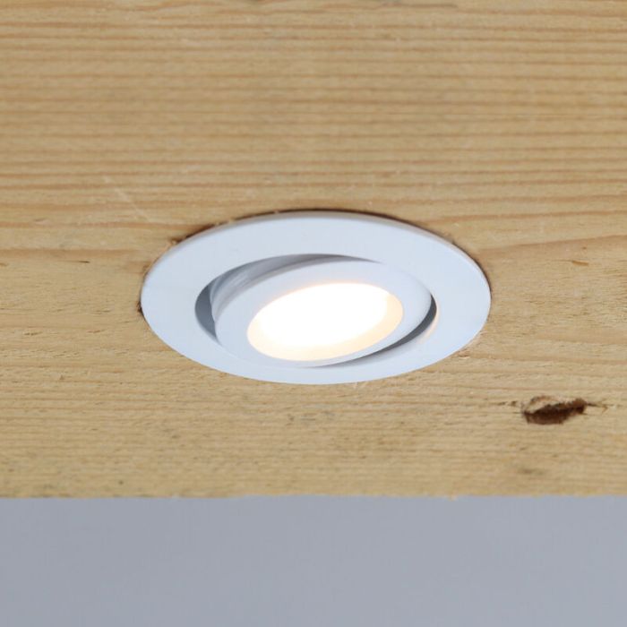 7 spots veranda orientable Rona, IP44, avec kit de connexion et télécommande, blanc