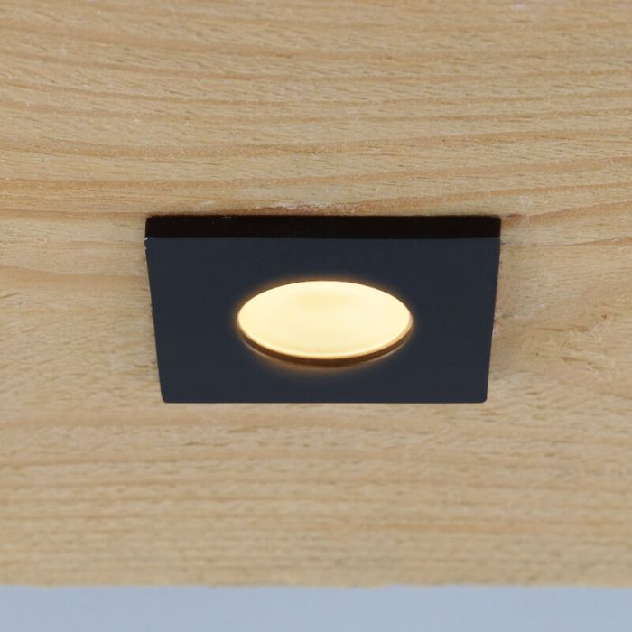 5 spots encastrés veranda carrés noir Dico, IP65, avec kit de connexion et télécommande