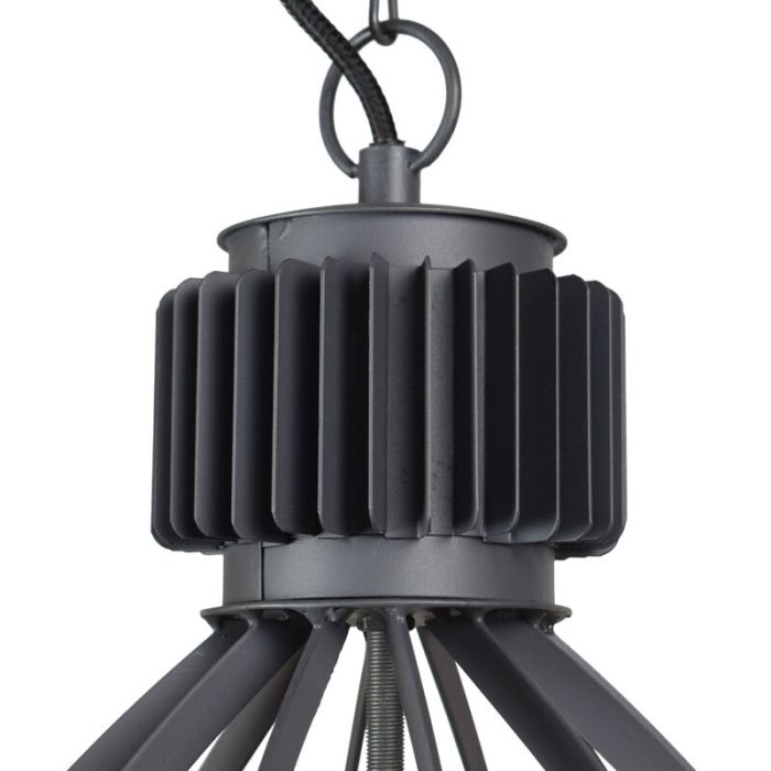 Suspension noire industrielle, Redstar