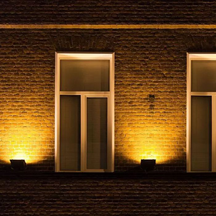 Projecteur connecté moderne blanc, Leander, 20W, couleur réglable LED, IP65